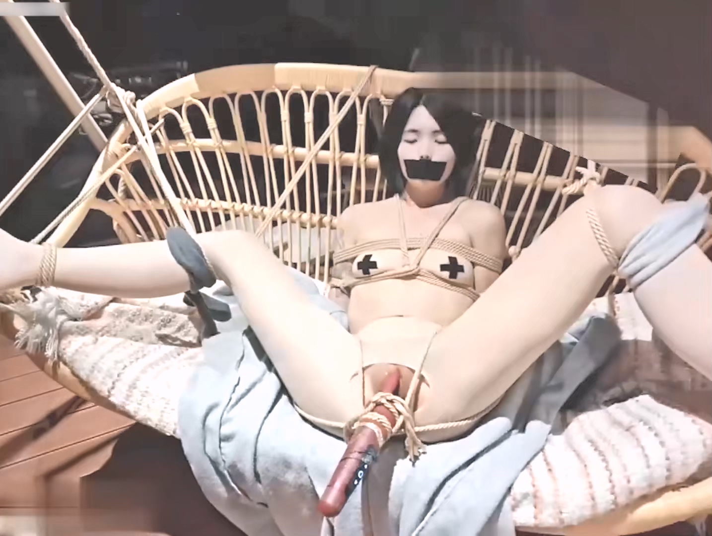 校花嫩妹捆绑调教强制高潮电梯里的KS训练和马路旁露台调教！激发高颜值极品超嫩萝莉M属性，后入中出绝叫高潮